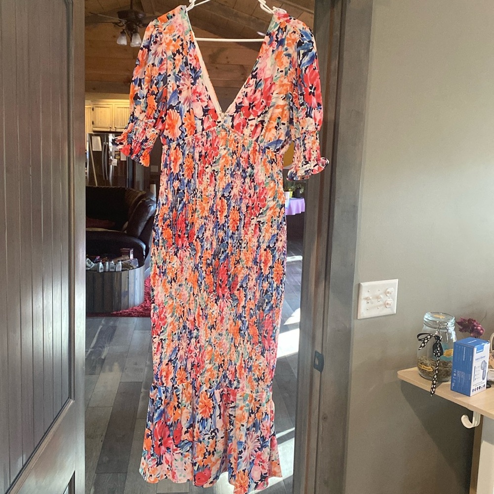 Luxxel Large Smocked Bodycon Floral Midi Dress